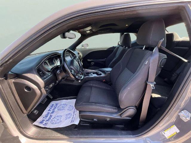 Used 2019 Dodge Challenger SXT RWD image 13