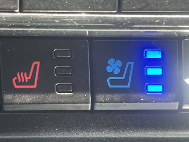 Certified 2025 Ford F150 Raptor AWD/4WD image 34