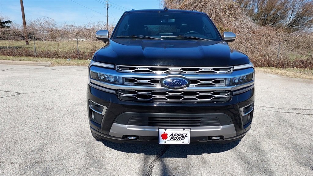 Certified 2022 Ford Expedition Platinum image 8