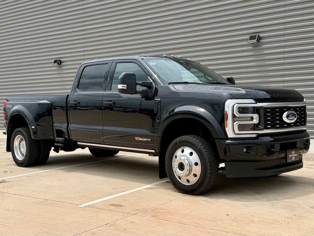 Certified 2026 Ford F450 Platinum w/ FX4 Off-Road Package AWD/4WD image 1