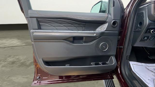 Certified 2023 Ford Expedition Max Platinum AWD/4WD image 15