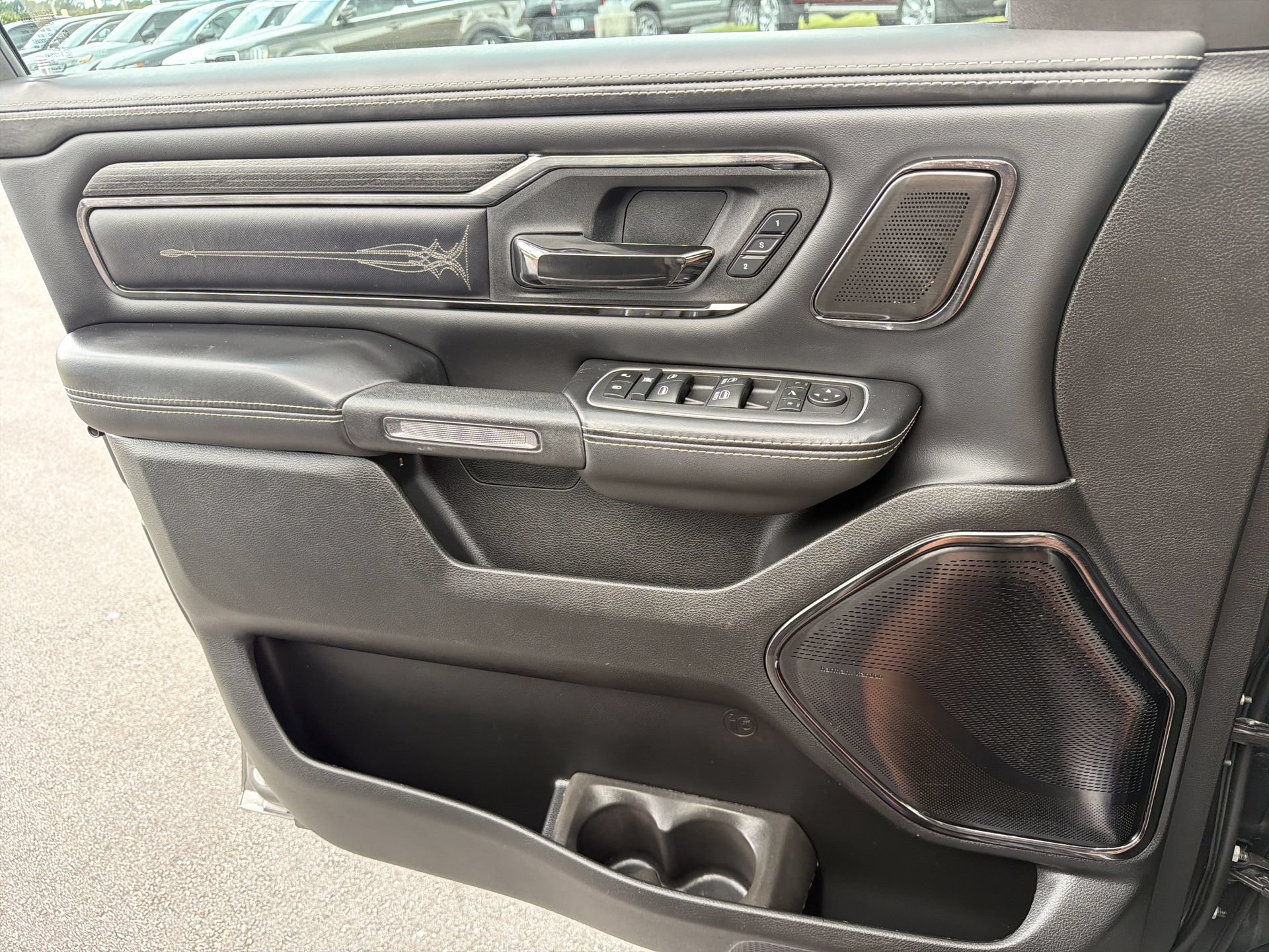 Used 2022 RAM 1500 Limited AWD/4WD image 20