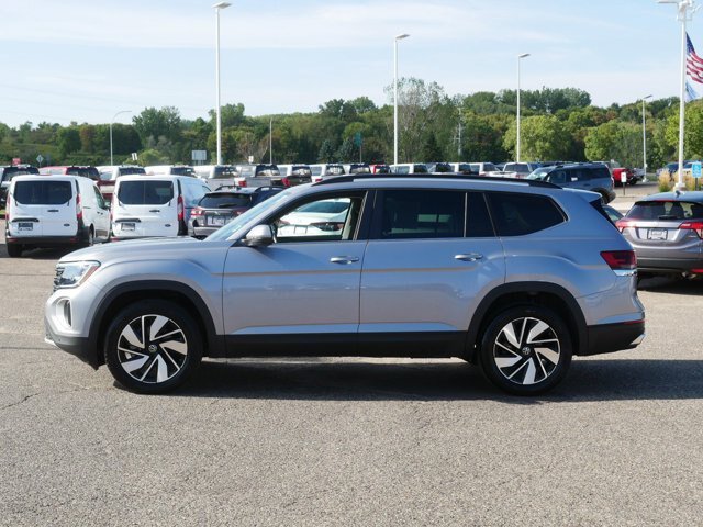 Used 2026 Volkswagen Atlas SE AWD/4WD image 6