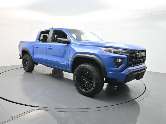 Used 2026 GMC Canyon Elevation