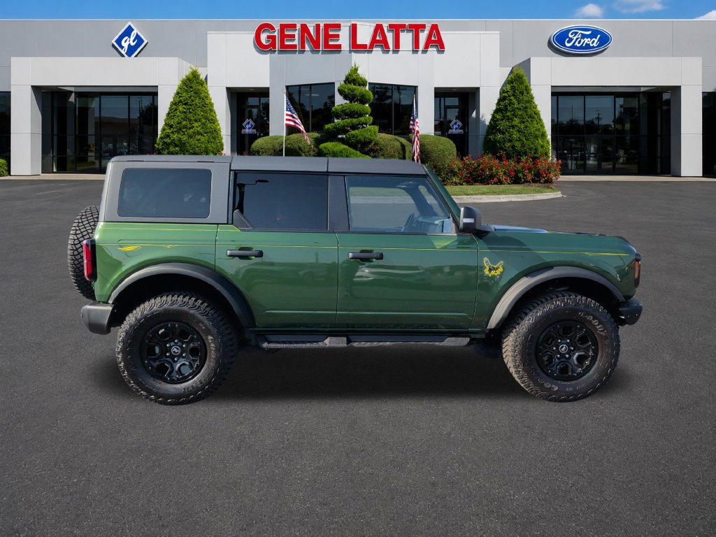 Certified 2024 Ford Bronco Wildtrak AWD/4WD image 8