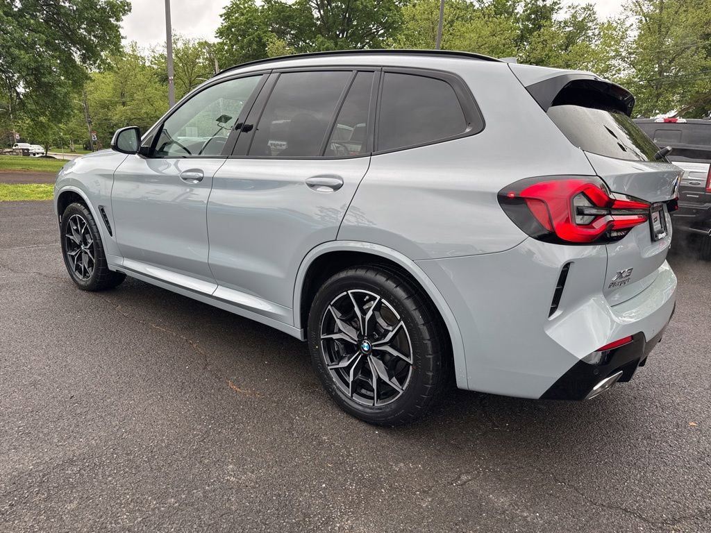 Used 2024 BMW X3 xDrive30i w/ Premium Package AWD/4WD image 7
