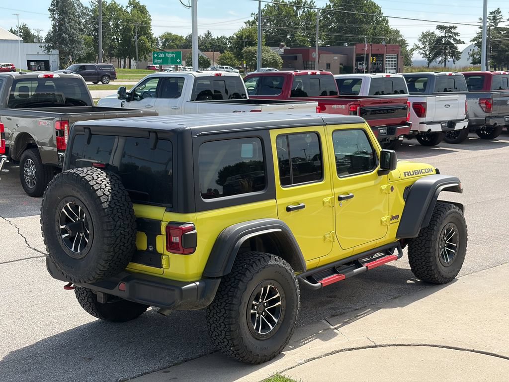 Used 2024 Jeep Wrangler Unlimited Rubicon w/ XTREMEE 35" Tire Package AWD/4WD image 6