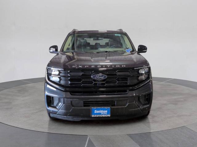 Certified 2025 Ford Expedition Active AWD/4WD image 10