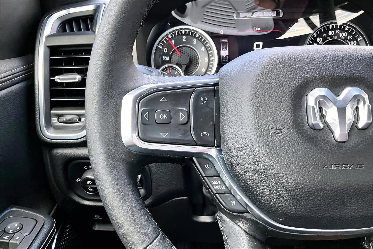 Used 2025 RAM 1500 Laramie w/ Off Road Group AWD/4WD image 24