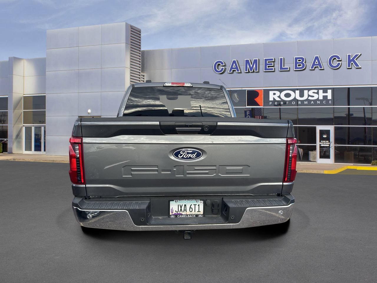 Certified 2024 Ford F150 XLT w/ Mobile Office Package RWD image 7