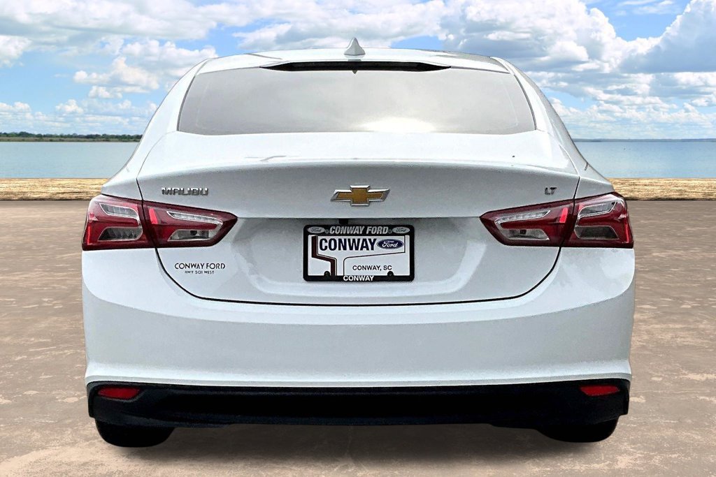 Used 2022 Chevrolet Malibu LT FWD image 7