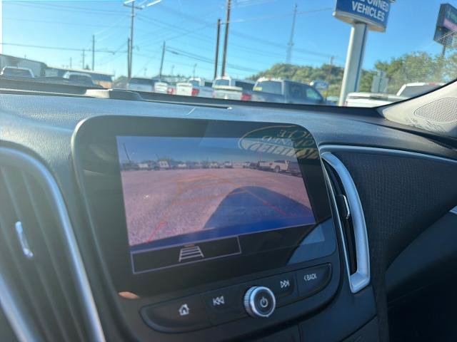 Used 2023 Chevrolet Malibu LT FWD image 20