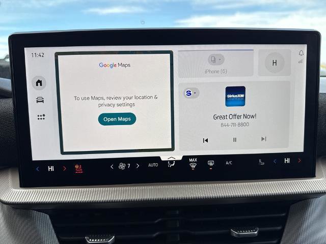 Certified 2025 Ford Explorer Active w/ Active Comfort Package image 15