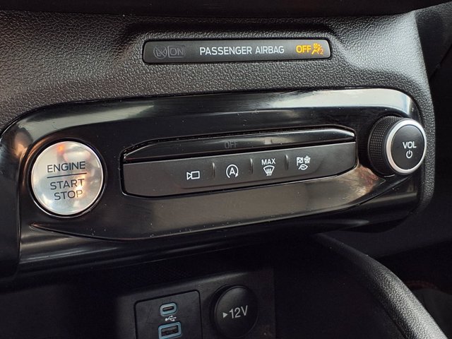 Certified 2023 Ford Escape ST-Line Select w/ Tech Pack #2 AWD/4WD image 14