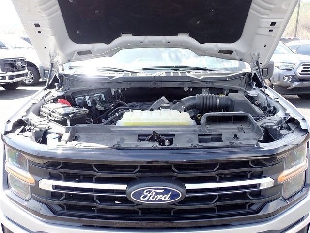 Certified 2025 Ford F150 XLT w/ Equipment Group 301A Standard AWD/4WD image 16