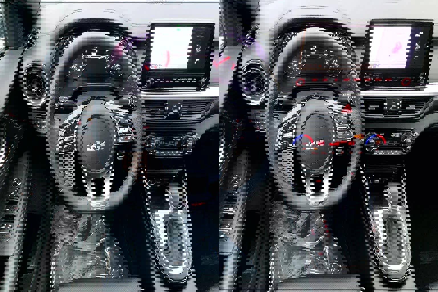 Used 2023 Kia Forte GT-Line w/ GT-Line Premium Package image 8