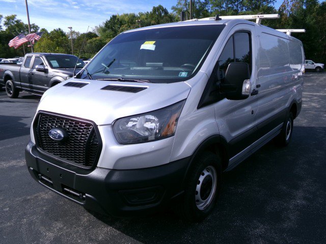 Certified 2023 Ford Transit 250 Low Roof w/ Interior Upgrade Package RWD image 4