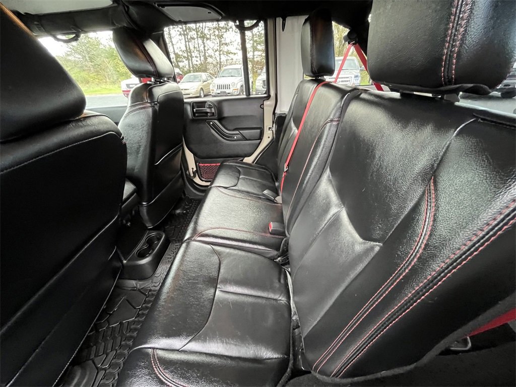 Used 2017 Jeep Wrangler Unlimited Rubicon image 23