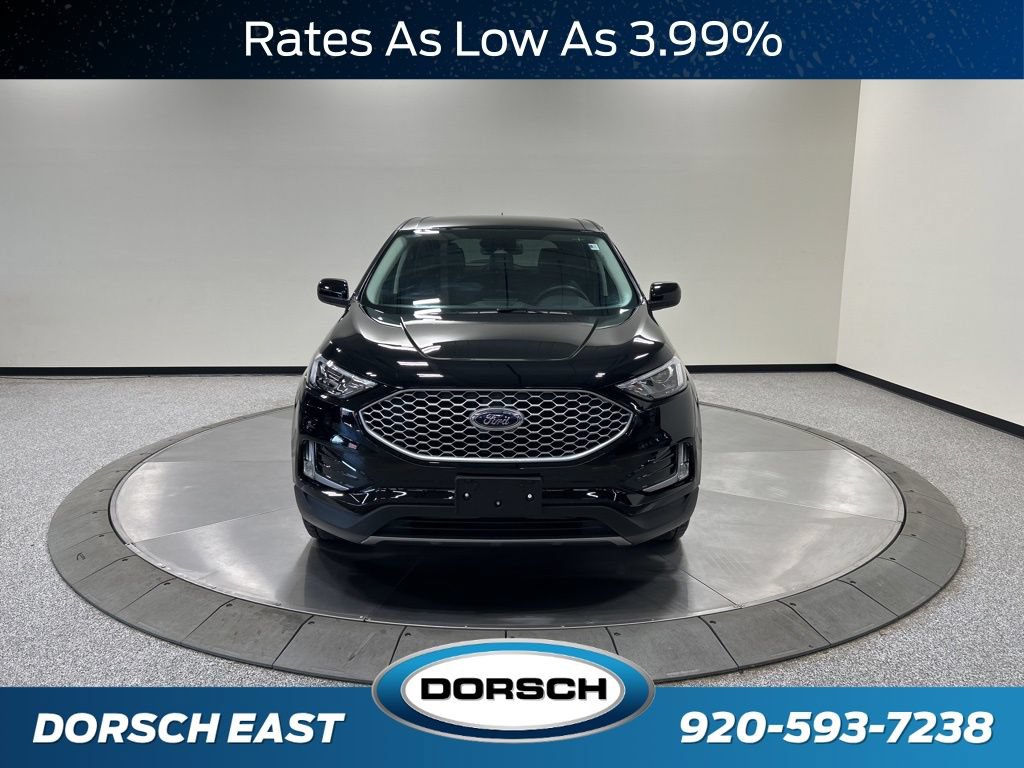 Certified 2024 Ford Edge SEL w/ Convenience Package AWD/4WD image 3