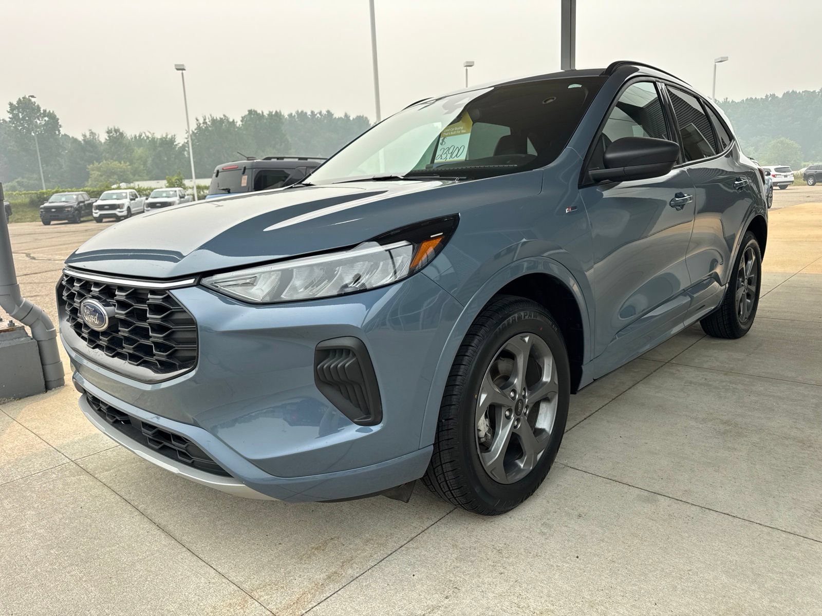 Certified 2024 Ford Escape ST-Line w/ Tech Pack #1 AWD/4WD image 3
