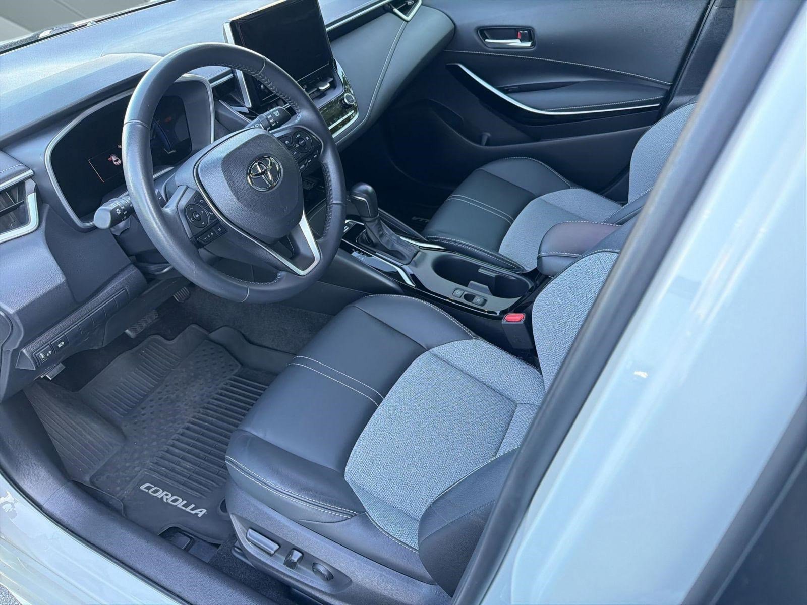 Used 2024 Toyota Corolla XSE FWD image 23
