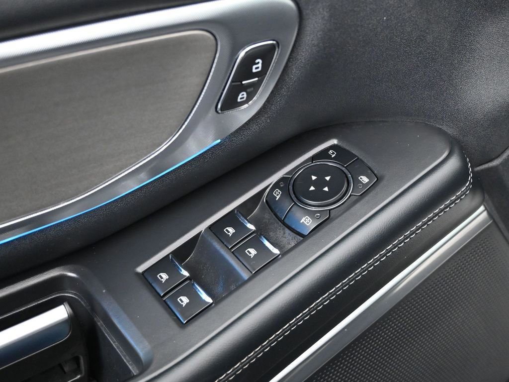 Certified 2025 Ford Expedition Max Platinum image 37