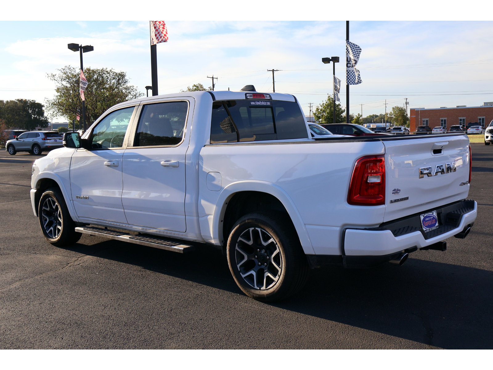 Used 2025 RAM 1500 Laramie w/ Sport Appearance Package AWD/4WD image 19