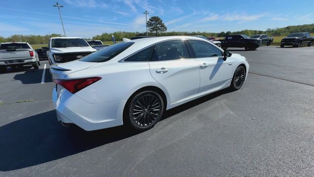 Used 2020 Toyota Avalon XSE w/ All Weather Liner Package FWD image 7