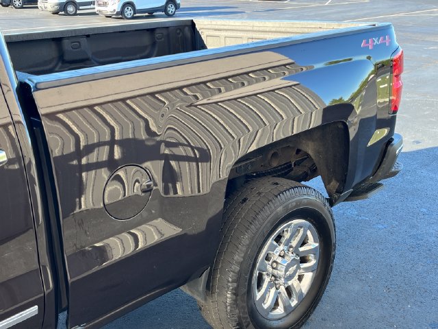 Used 2018 Chevrolet Silverado 2500 LTZ AWD/4WD image 12