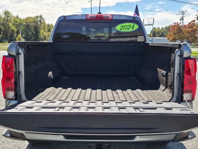 Used 2024 Chevrolet Colorado LT w/ LT Convenience Package II AWD/4WD image 19