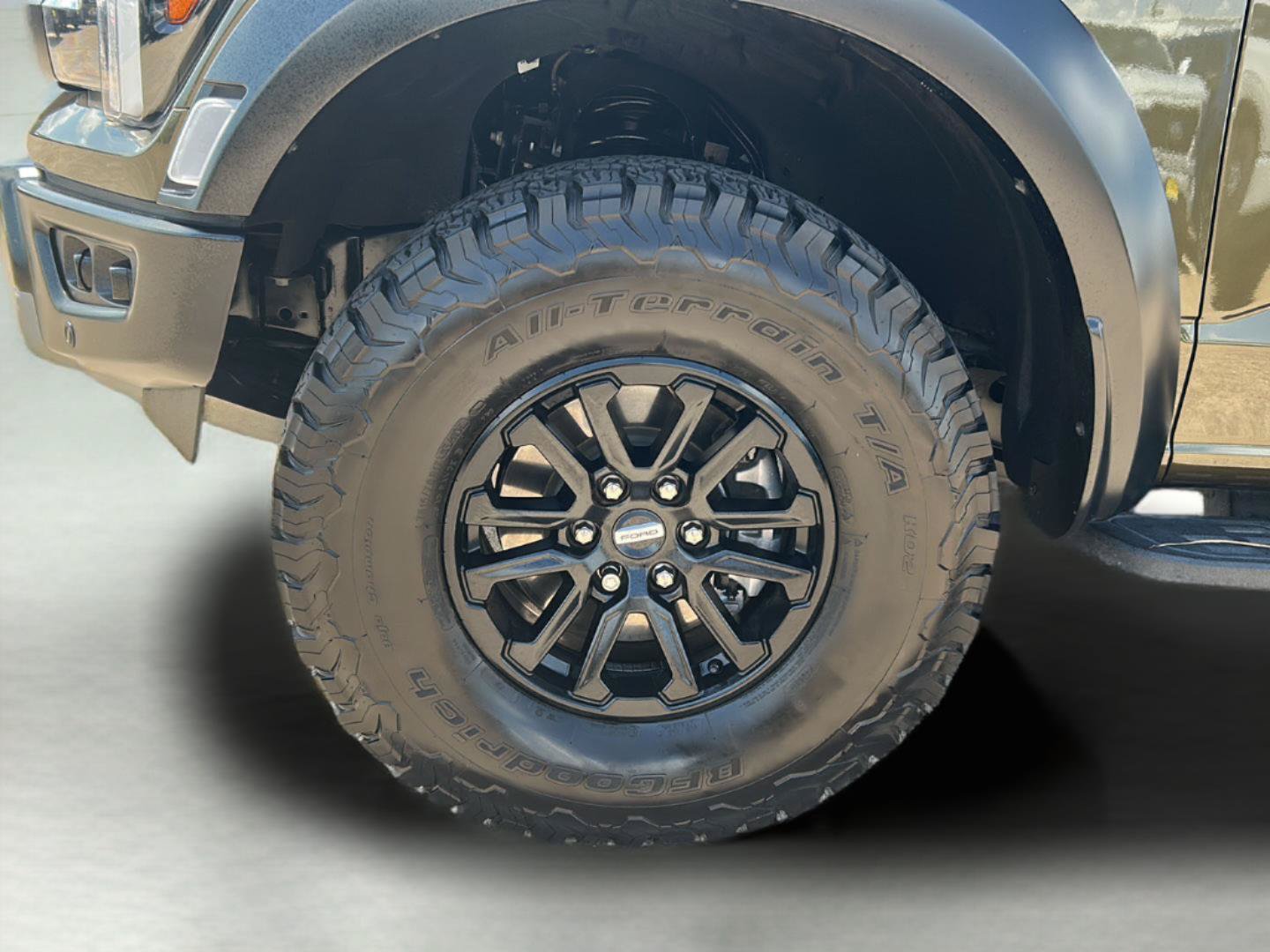 Certified 2025 Ford F150 Raptor AWD/4WD image 31