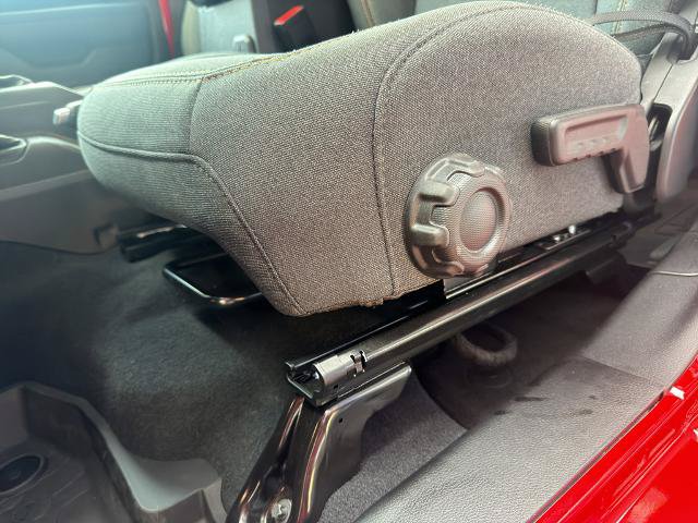 Used 2025 Jeep Wrangler Unlimited Sport AWD/4WD image 27