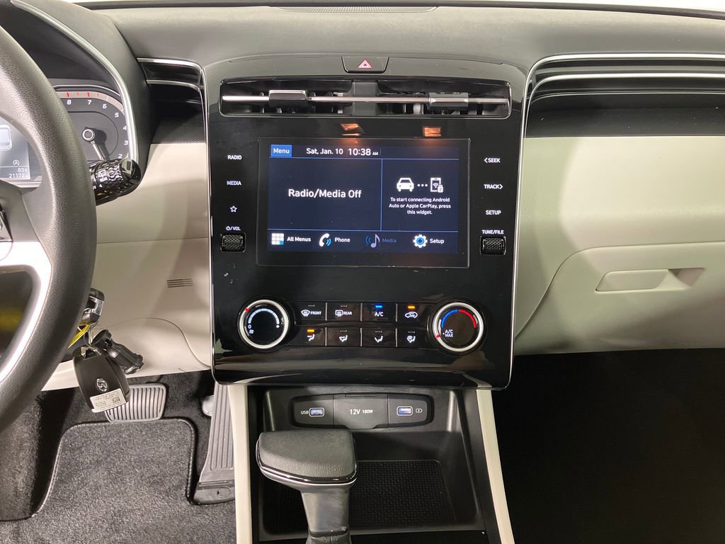 Used 2024 Hyundai Tucson SE image 26