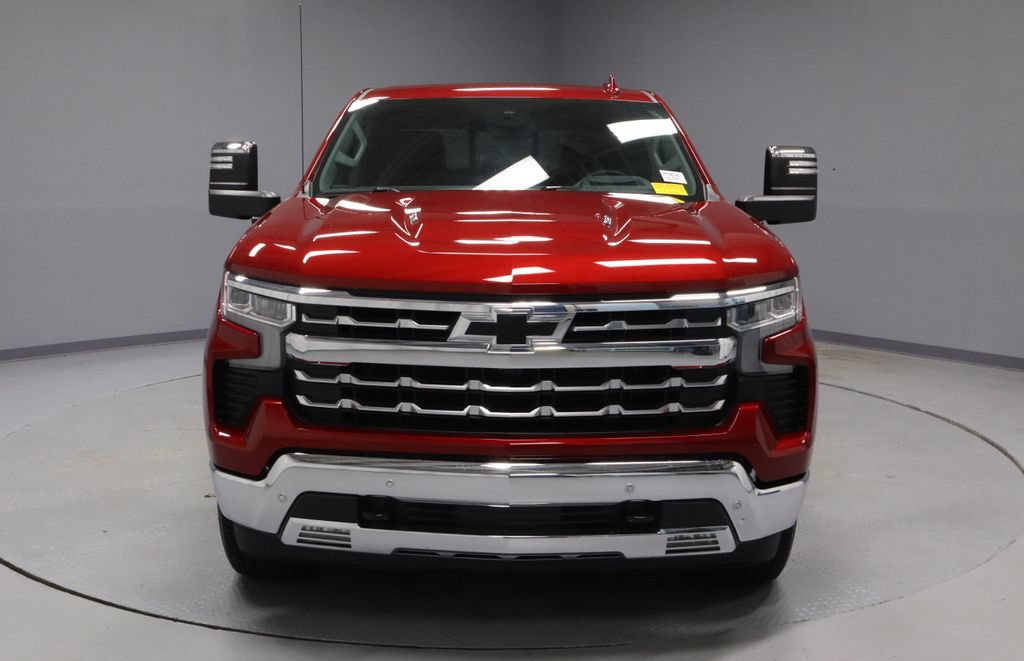 Used 2024 Chevrolet Silverado 1500 LTZ w/ Technology Package AWD/4WD image 5