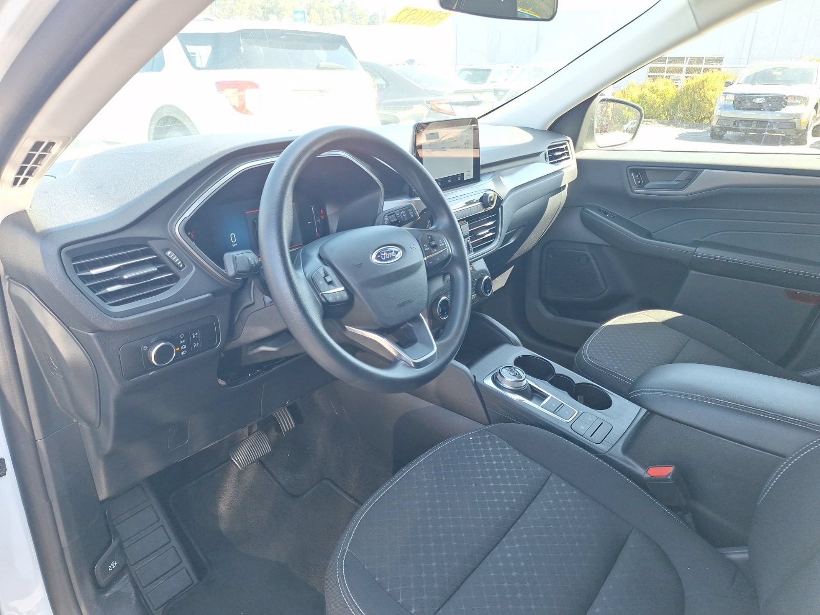 Certified 2025 Ford Escape Active AWD/4WD image 10