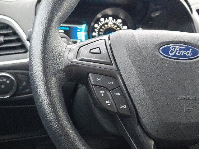 Certified 2022 Ford Edge SE w/ Black Appearance Package image 25