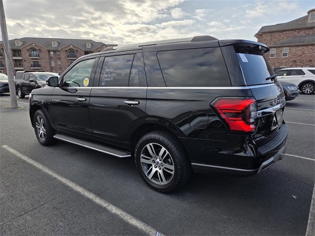 Certified 2022 Ford Expedition Limited image 4