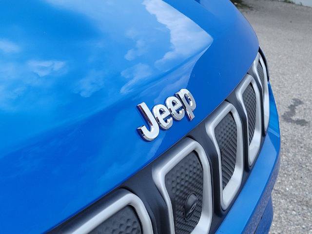 Used 2022 Jeep Compass Latitude w/ Convenience Group FWD image 8