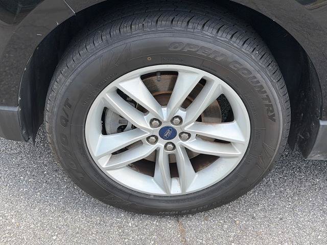 Certified 2017 Ford Edge SEL AWD/4WD image 21