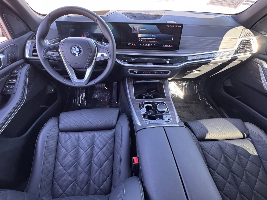 Used 2024 BMW X5 xDrive50e w/ Parking Assistance Package image 29
