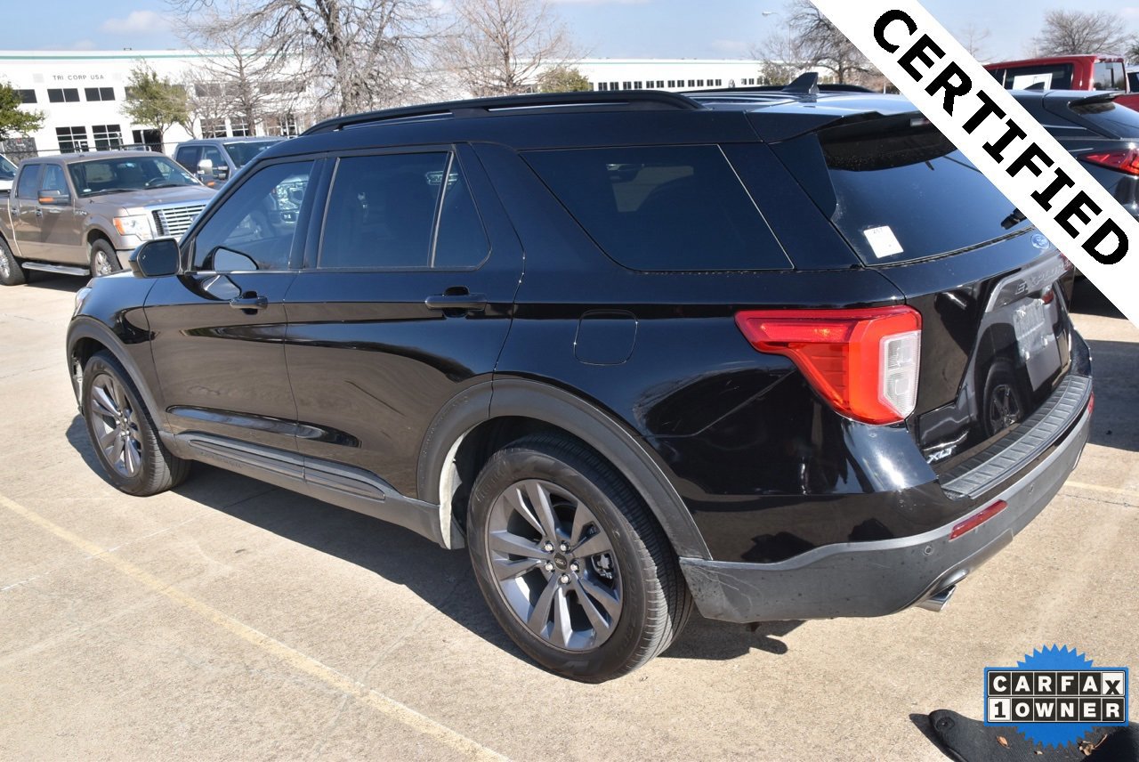 Certified 2023 Ford Explorer XLT w/ Equipment Group 202A image 3