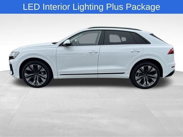 Used 2025 Audi Q8 Premium Plus AWD/4WD image 4