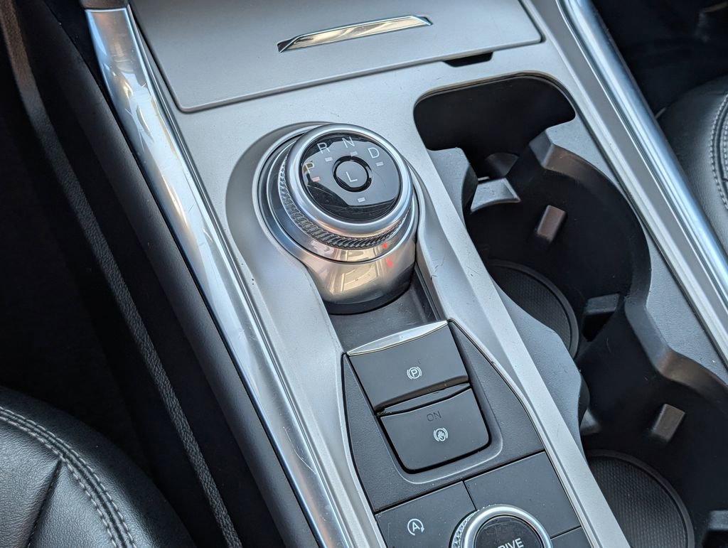 Certified 2024 Ford Explorer XLT w/ Equipment Group 202A image 23