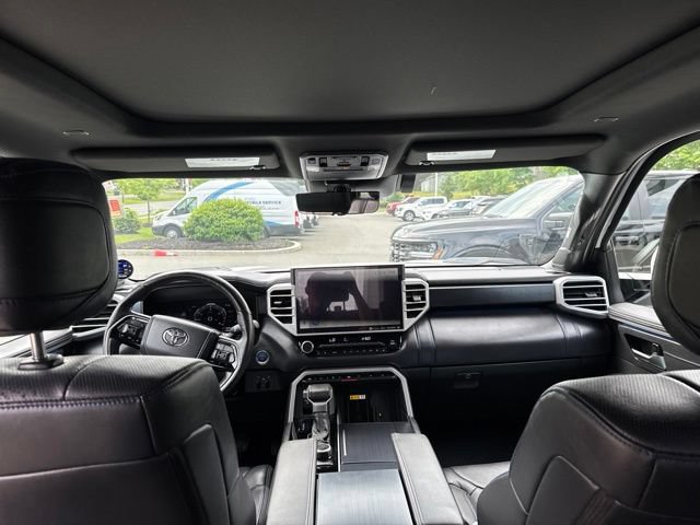 Used 2024 Toyota Tundra Platinum AWD/4WD image 23
