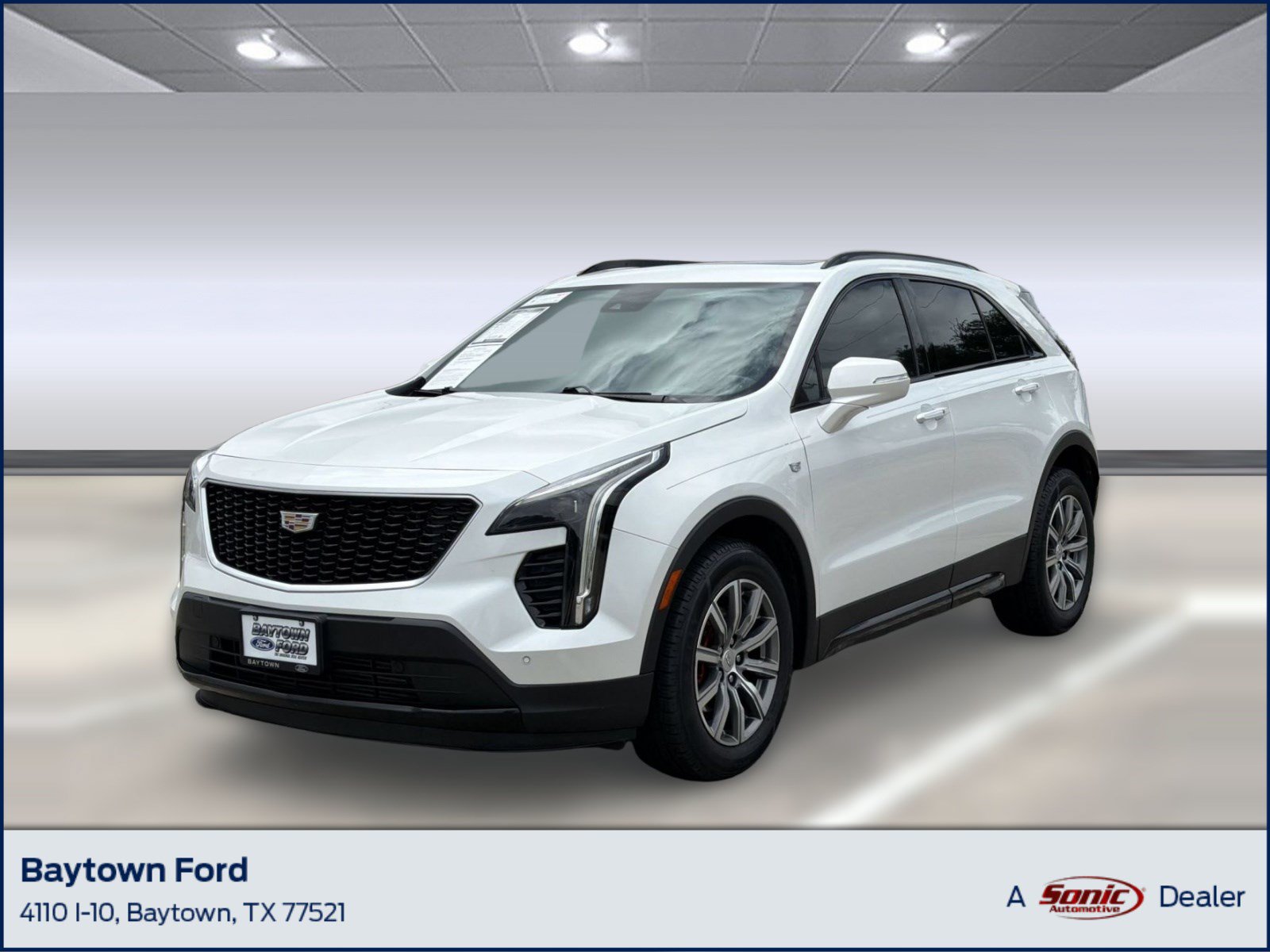 Used 2021 Cadillac XT4 Sport FWD image 1