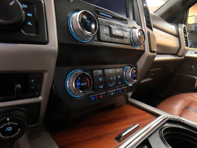 Certified 2020 Ford F350 King Ranch w/ King Ranch Ultimate Package AWD/4WD image 17