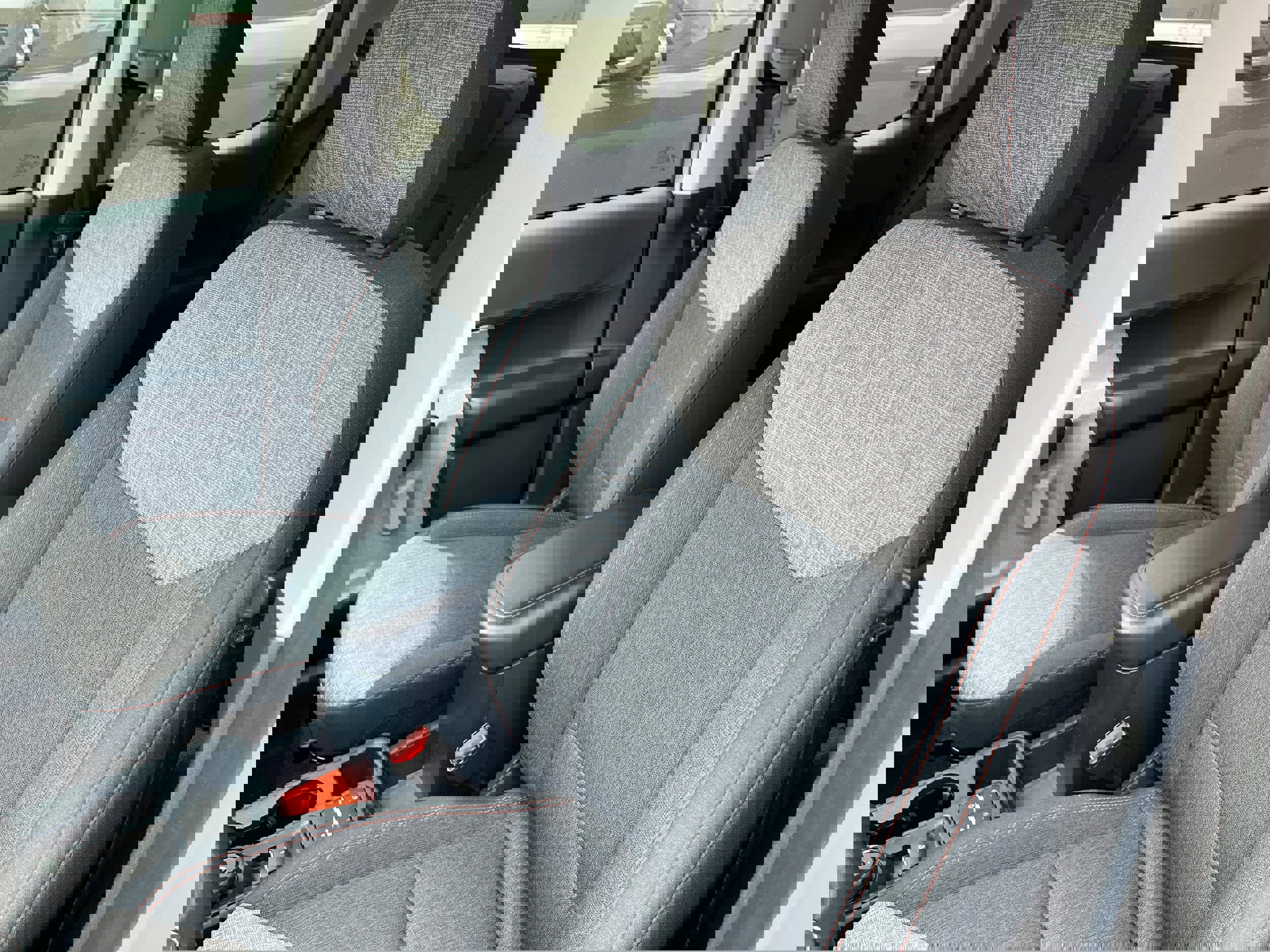 Certified 2022 Ford Maverick XLT image 8