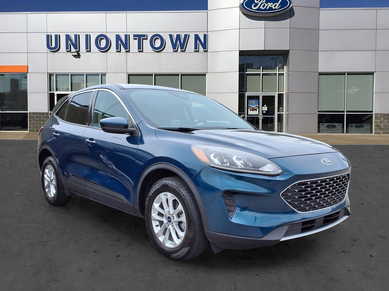 Certified 2020 Ford Escape SE image 5