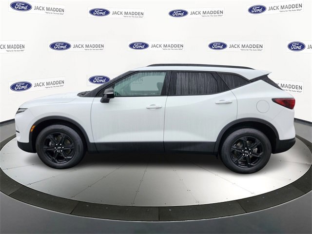 Used 2024 Chevrolet Blazer LT w/ Midnight/Sport Edition image 6