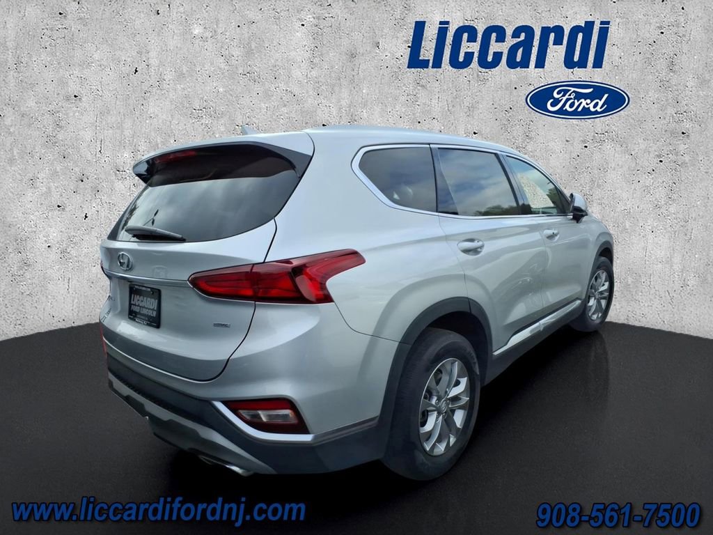 Used 2019 Hyundai Santa Fe SEL AWD/4WD image 4